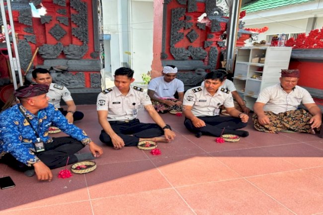 Gandeng Kemenag Kab. Banggai, Lapas Luwuk Mantapkan Pembinaan Kerohanian Warga Binaan Hindu