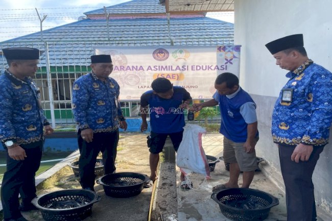 Bukti Pembinaan Optimal, Lapas Tanjung Panen Lele 30 Kilogram
