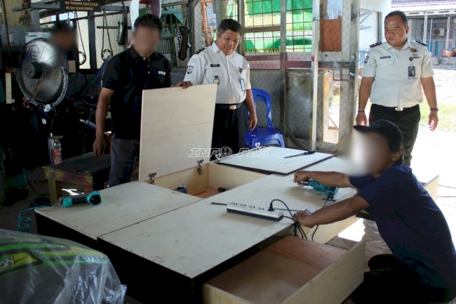 Lapas Banjarmasin Kembangkan Produk Mebel, Warga Binaan Buat Dipanset Kasur Multifungsi