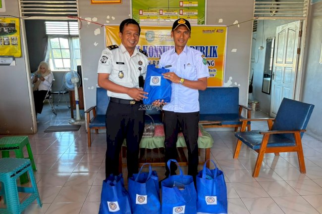 Rutan Rantau Salurkan Bantuan Sosial bagi Masyarakat Binaan melalui Kelurahan Rangda Malingkung