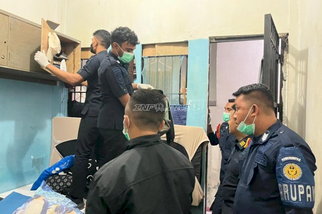 Penggeledahan Insidentil Malam Hari, Lapas Piru Perkuat Pengawasan Blok Hunian