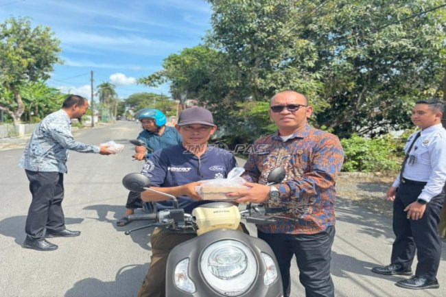 Perkuat Kepedulian Sosial, Rutan Rantau Gelar Baksos Jumat Berkah