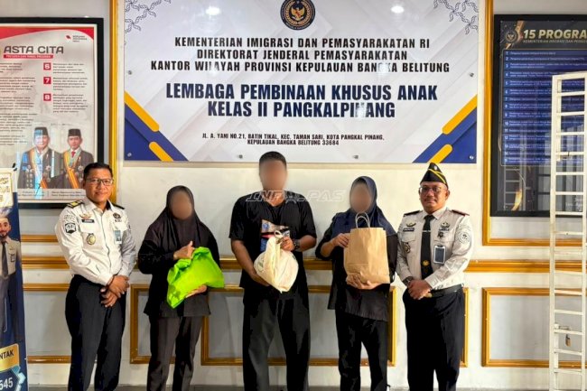 LPKA Pangkalpinang Salurkan Bantuan Sembako bagi Warga Sekitar