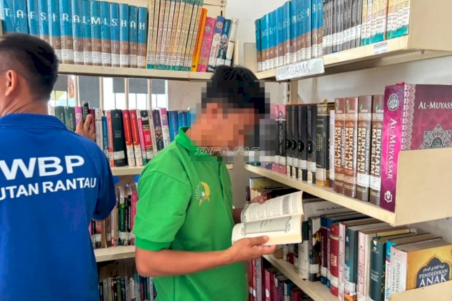 Perluas Wawasan, Warga Binaan Rutan Rantau Manfaatkan Perpustakaan