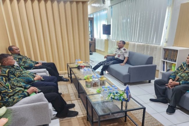 Kanwil Ditjenpas Sulteng Bahas Persiapan Pelaksanaan Sidang Elektronik dengan PT Sulteng
