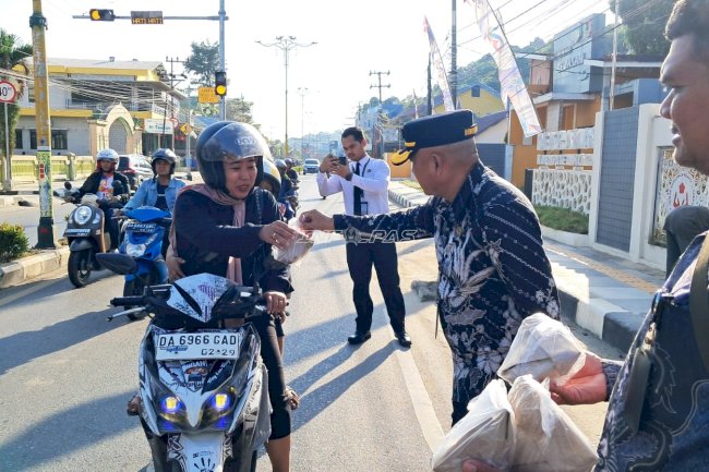 Jumat Berkah, Lapas Kotabaru Tebar Kepedulian Lewat Aksi Berbagi