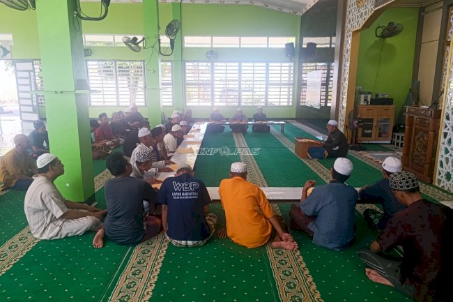 Lapas Narkotika Karang Intan Tanamkan Karakter Religius Warga Binaan lewat Dalail Khairat dan Kajian Fikih