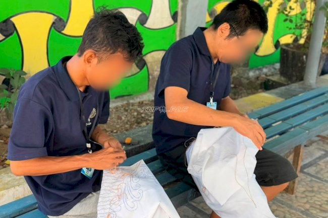 Warga Binaan Lapas Narkotika Karang Intan Asah Keterampilan Membatik Sasirangan
