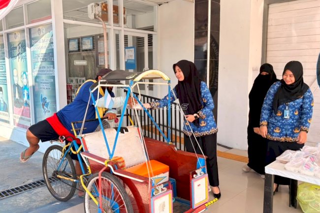 Rutan Majene Salurkan Bantuan Sosial Dukung Program Aksi Kemenimipas