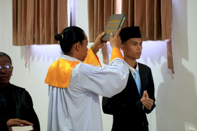 Perkuat SDM, Kanwil Ditjenpas Papua Barat Lantik Enam Pejabat Fungsional