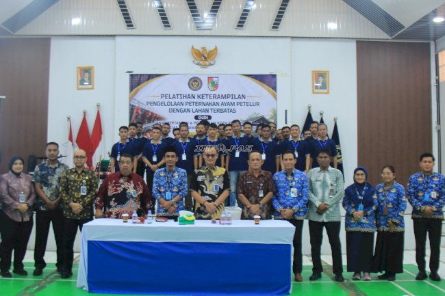 Lapas Pekanbaru bersama Distankan Kota Pekanbaru Gelar Pelatihan Budidaya Ayam Petelur
