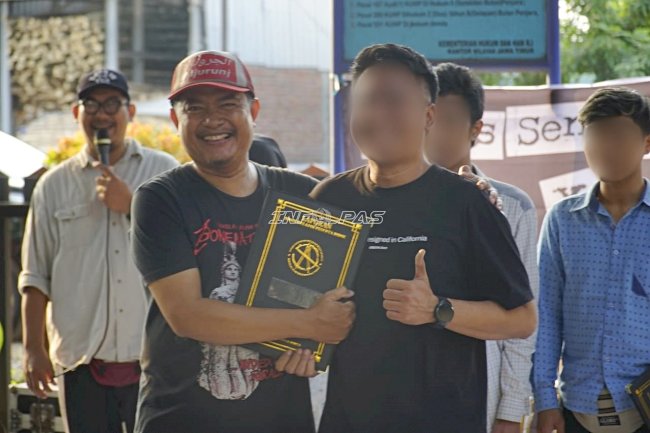 Kolaborasi Griya Abhipraya dan SAR-BT, 30 Klien Bapas Surabaya Lulus Kejar Paket