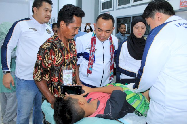 Lapas Narkotika Muara Sabak bersama Mitra Gelar Khitan Gratis