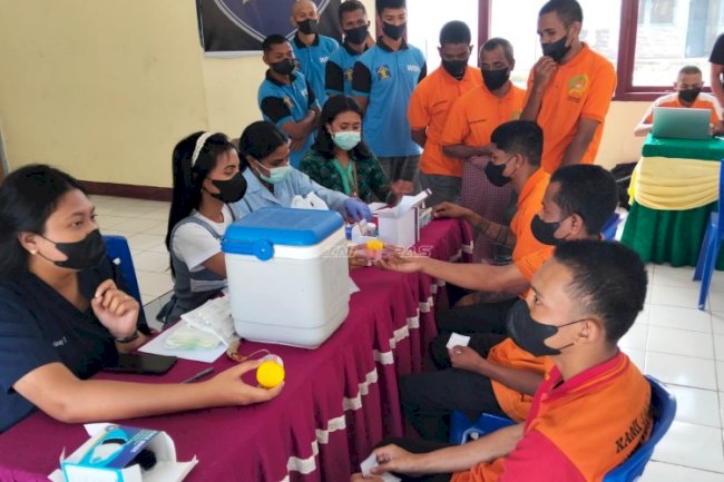 Lapas Atambua dan Puskesmas Atambua Selatan Gelar Skrining Massal HIV dan TST TB bagi Warga Binaan