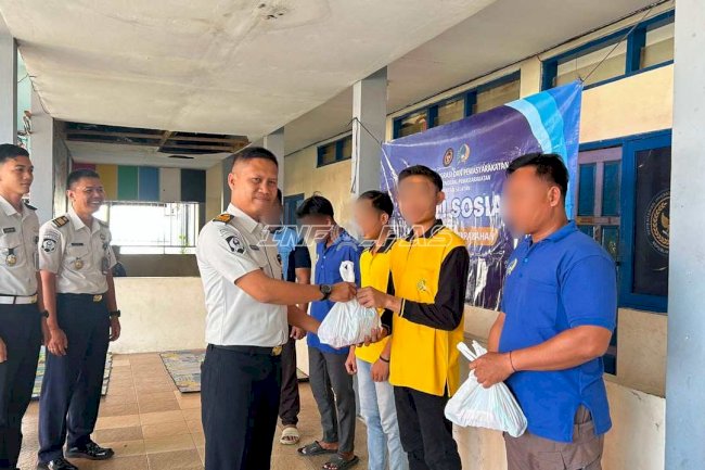 Rutan Marabahan Bagikan Bantuan Sosial Dukung Kebutuhan Warga Binaan