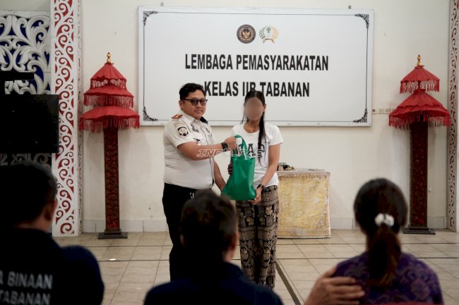 Lapas Tabanan Salurkan Bantuan Sosial kepada Keluarga Warga Binaan