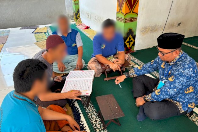 Rutan Rantau Gandeng Kemenag Tapin Bina Warga Binaan Mengaji Al-Qur'an
