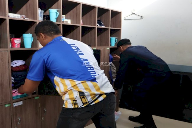 Razia Rutin LPKA Ambon Perkuat Deteksi Dini Gangguan Kamtib 