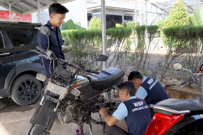 Bengkel Motor Lapas Batulicin Asah Keterampilan Otomotif Warga Binaan