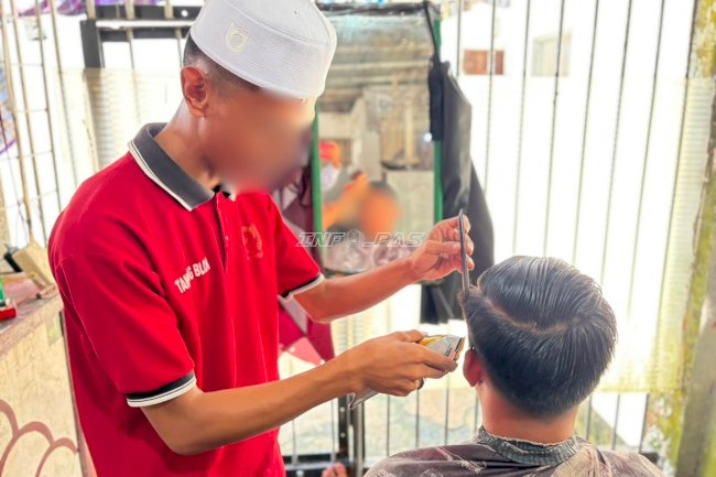 Rutan Rantau Asah Keterampilan Warga Binaan lewat Pembinaan Barbershop