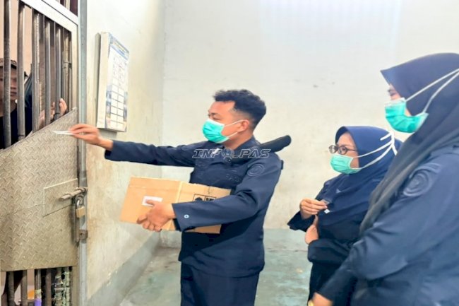 Hadir Lebih Dekat, Klinik Pratama Lapas Narkotika Karang Intan Jemput Bola Layani Warga Binaan