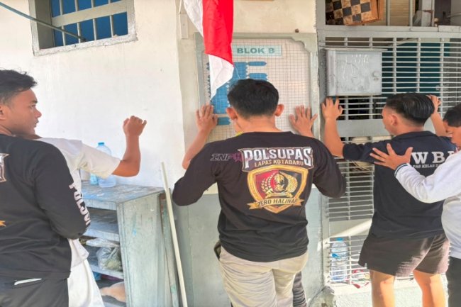 Komitmen Berantas Barang Terlarang, Lapas Kotabaru Laksanakan Razia Insidentil