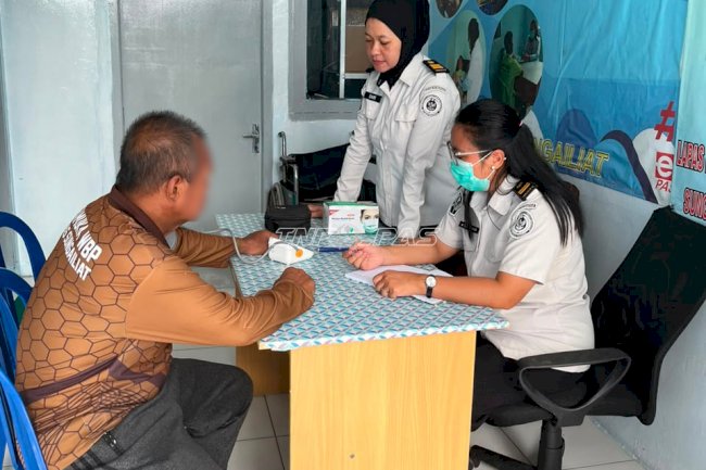 Lapas Sungailiat Rutin Gelar Posyandu Lansia bagi Warga Binaan