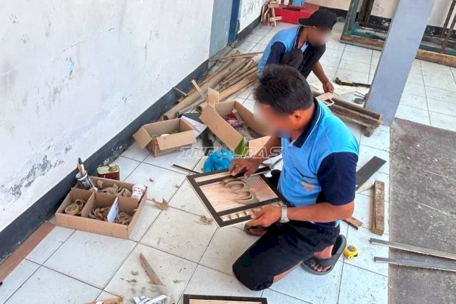 Rutan Marabahan Kembangkan Keterampilan Warga Binaan lewat Kaligrafi Kreatif