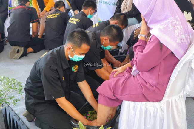 Kanwil Ditjenpas Kalsel dan Pipas Peringati HAN bersama Anak Binaan LPKA Martapura