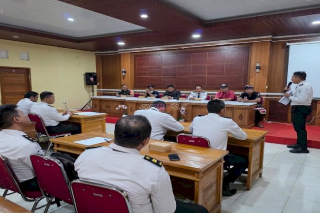 Bapas Denpasar Optimalkan Sinergi Reintegrasi Sosial melalui Sosialisasi Kelayan Binter dan FORIS di Desa Bakbakan
