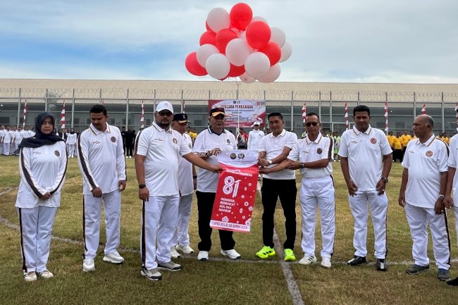 Kakanwil Ditjenpas Aceh Buka PORSENAP Lapas Banda Aceh, Pertandingkan Beragam Lomba 