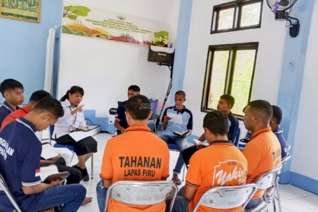 Perkuat Pembinaan Spiritual, Lapas Piru dan Kemenag Kab. SBB Tanamkan Nilai Iman bagi Warga Binaan Kristen