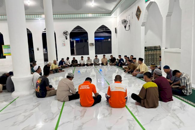 Perkuat Pembinaan Kerohanian, Petugas dan Warga Binaan Lapas Luwuk Gelar Yasinan Bersama