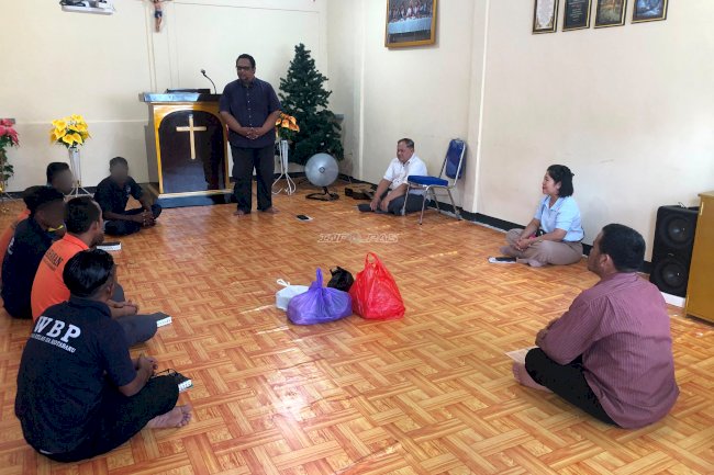 Ibadah Rutin Perkuat Pembinaan Spiritual Warga Binaan di Lapas Kotabaru