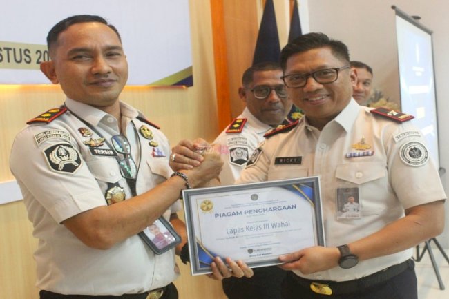 Dari Anev Kanwil Ditjenpas Maluku, Lapas Wahai Boyong Predikat Ganda