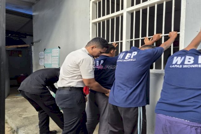Lapas Wonreli Laksanakan Razia Menyeluruh, Cegah Masuknya Barang Terlarang