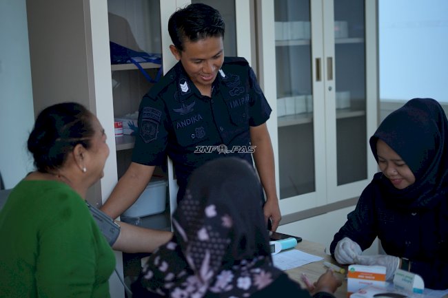 Sambut HUT Ke-81 RI, Lapas Surabaya Gelar Cek Kesehatan Gratis bagi Masyarakat