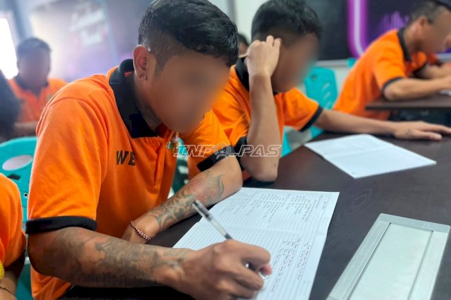 Pendidikan Kesetaraan Paket B, Warga Binaan Lapas Pemuda Madiun Belajar IPS bersama Mahasiswa UTM dan UM