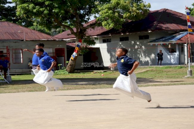 Petugas dan Warga Binaan Lapas Ambon Perkuat Kebersamaan lewat Olahraga dan Lomba Tradisional