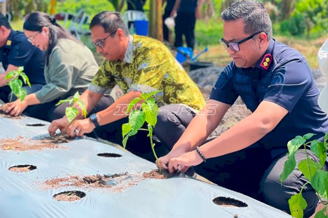 Perkuat Ketahanan Pangan, LPKA Palangka Raya Terima 1.000 Bibit Hortikultura dari DPKP Palangka Raya