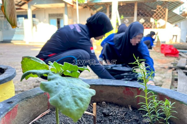 Semarak HUT RI, Lapas Perempuan Martapura Perkuat Kebersamaan Lewat Gotong Royong
