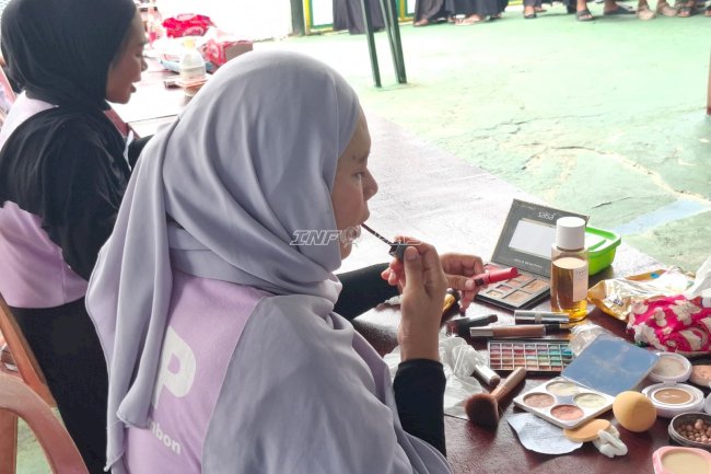 Semarak HUT ke-81 RI, Lapas Perempuan Ambon Gelar Lomba Make Up dan Karaoke