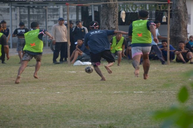 Adu Semangat dan Sportivitas, Warga Binaan Lapas Terbuka Kendal Ramaikan HUT Ke-81 RI