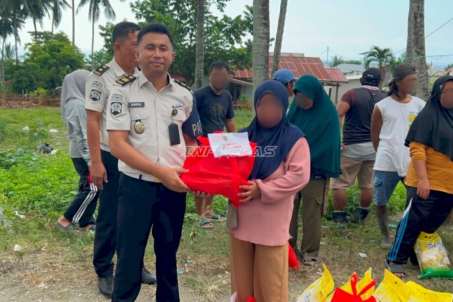 Semarak HUT ke-81 RI, Lapas Luwuk Salurkan Bansos kepada Warga Desa Binaan