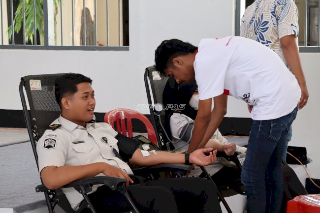 Semarak HUT Ke-81 RI, Lapas Ambon Gelar Donor Darah Bersama Kanwil Ditjenpas Maluku dan UPT se-Kota Ambon