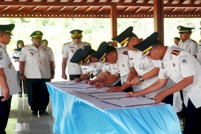 Lantik ASN dan Nakes, Kakanwil Ditjenpas Jateng Minta Berikan Pengabdian Terbaik