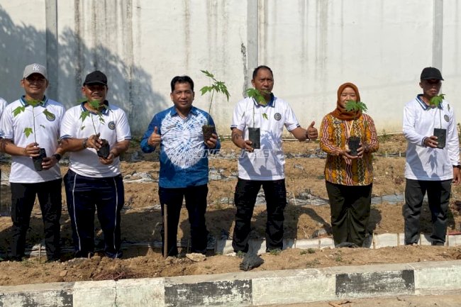 Lapas Tanjung Terima Bibit Lele dan Pepaya dari DKPPP Kab. Tabalong