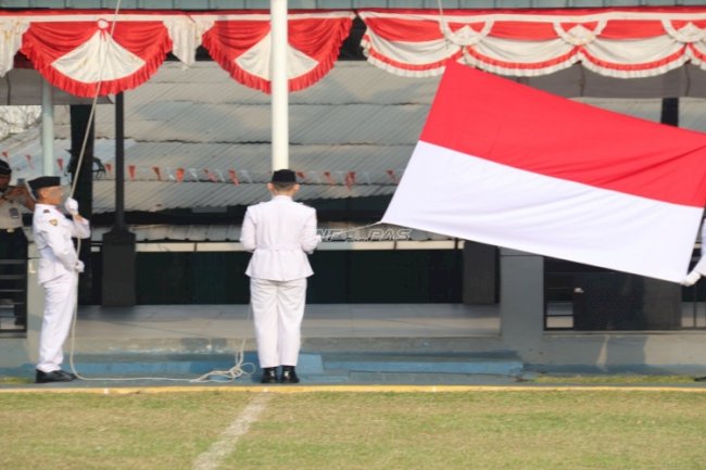 Nasionalisme Kembali Berkibar, Napiter Lapas Kelas I Cipinang Kibarkan Sang Saka Merah Putih