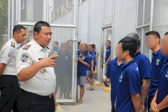Sapa Warga Sapu Masalah, Kalapas Pemuda Madiun Tekankan Kebersihan, Kerapian, dan Kamtib