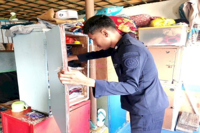 Upaya Deteksi Dini, Lapas Tual Gelar Penggeledahan Kamar Hunian Warga Binaan